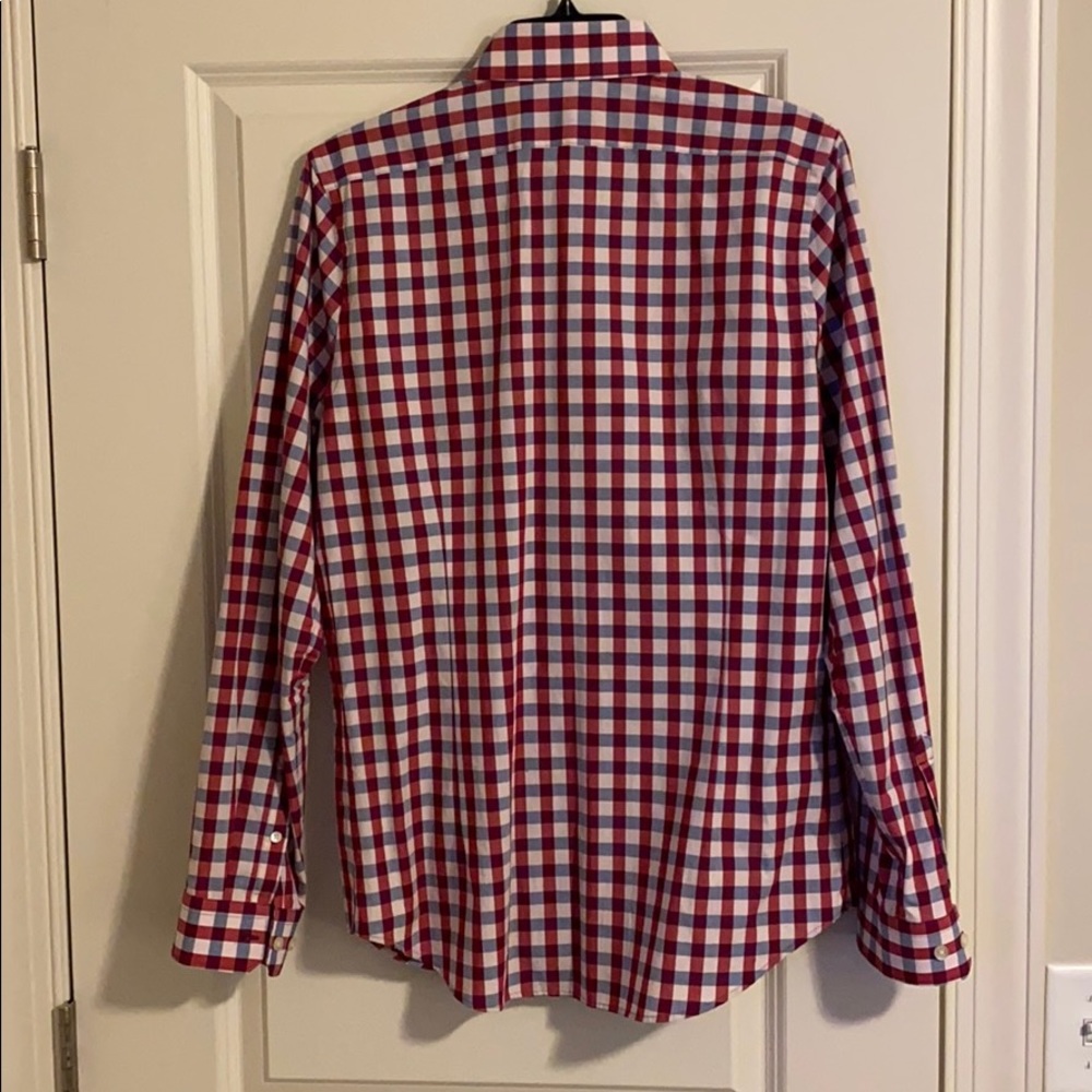 Slim fit dress shirt